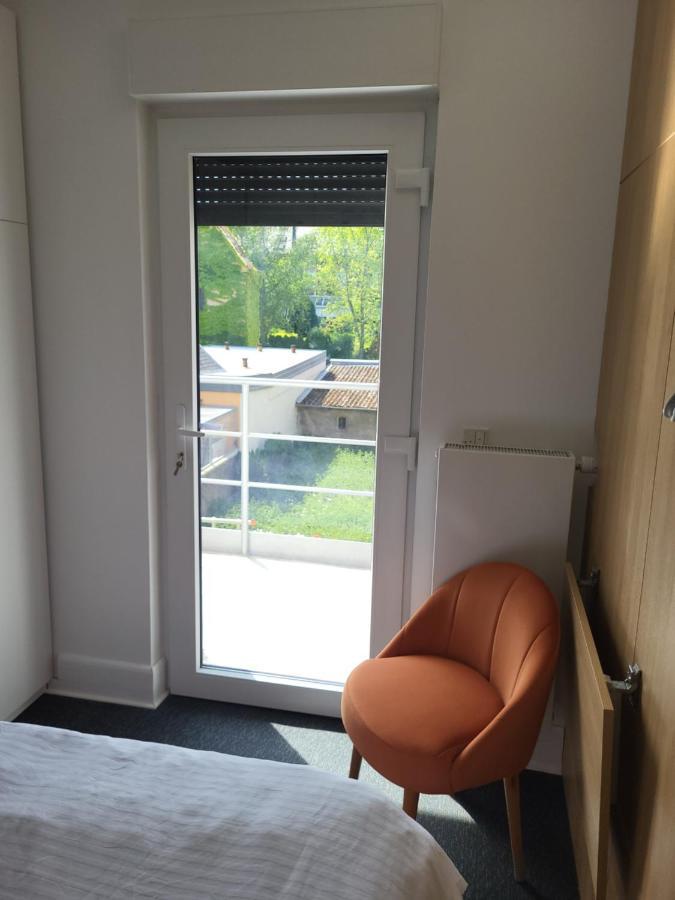 Hotel Guesthaus Dudelange Exterior foto